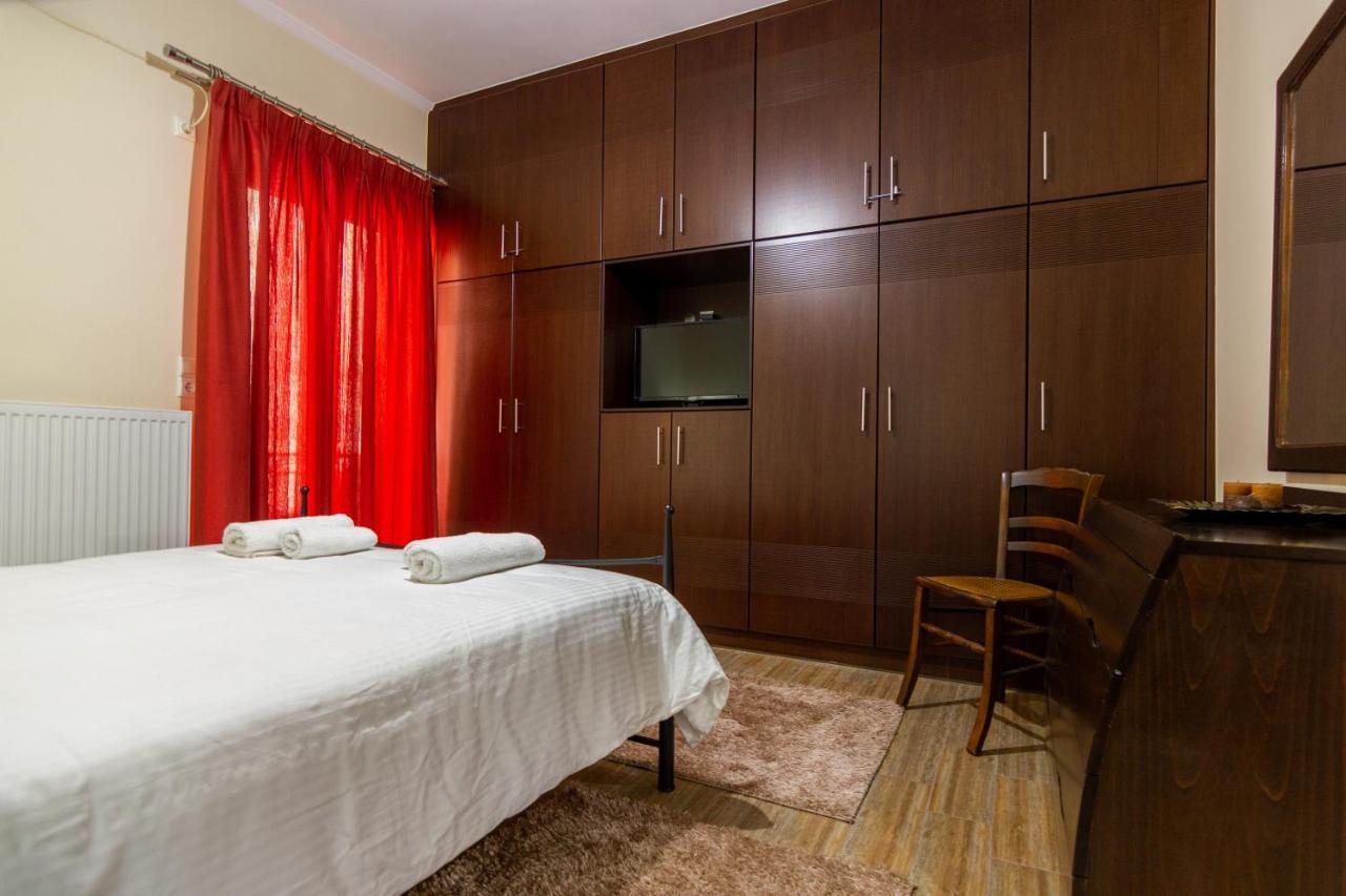 Katerina & Elia'S Family House Apartment Leonidio Ngoại thất bức ảnh